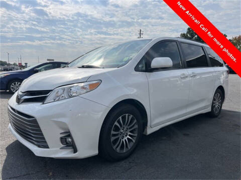 2019 Toyota Sienna for sale at Atlanta Auto Brokers in Marietta GA