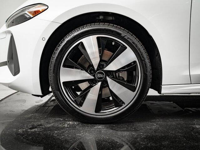 2025 Audi A5 quattro Premium Plus TFSI