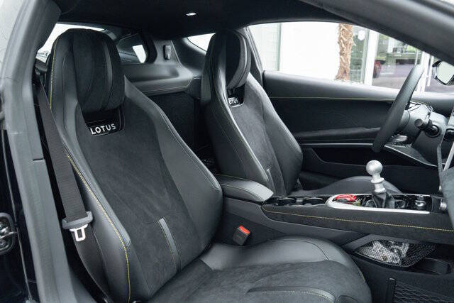 2025 Lotus Emira V6 Base