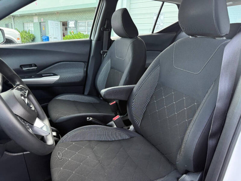 2018 Nissan Kicks SV