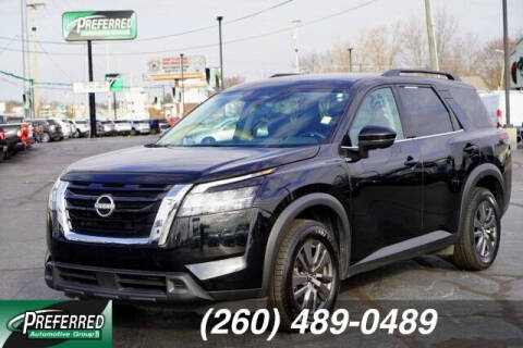 2022 Nissan Pathfinder for sale at Preferred Auto in Fort Wayne IN