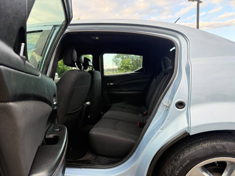 2013 Dodge Avenger SE