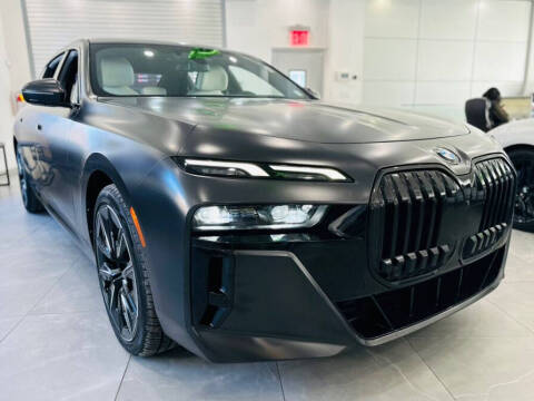 2023 BMW 7 Series 740i