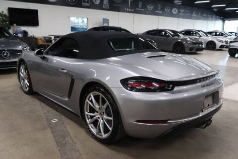 2024 Porsche 718 Boxster S