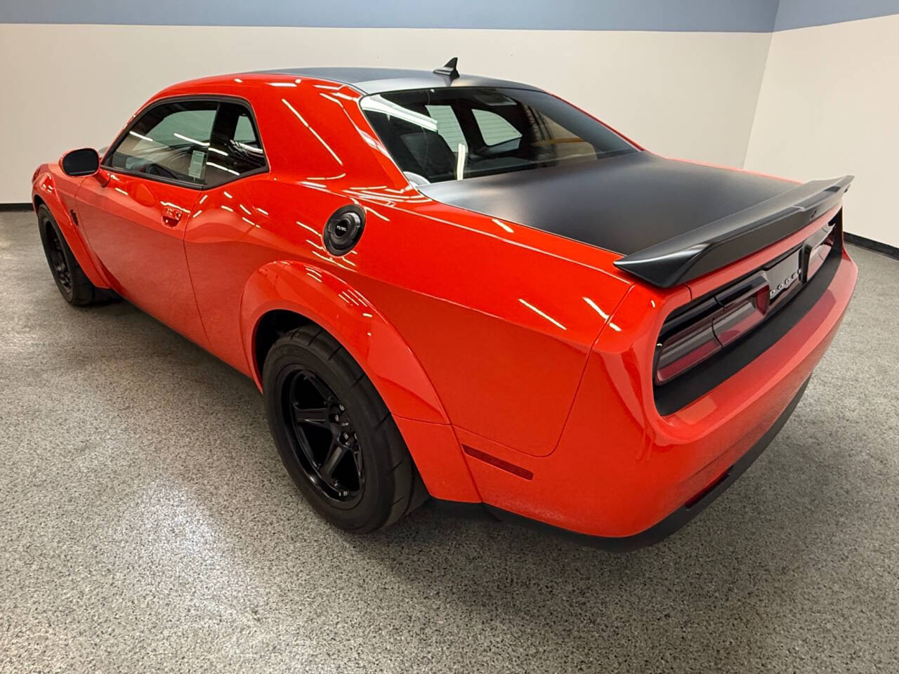 2018 Dodge Challenger 4