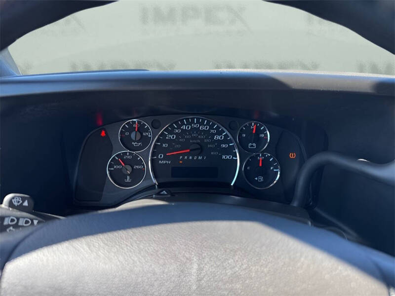 2023 GMC Savana 2500