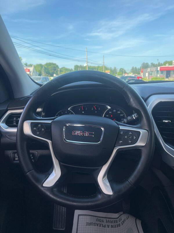 2020 GMC Acadia SLE
