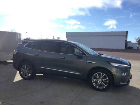 2022 Buick Enclave Essence