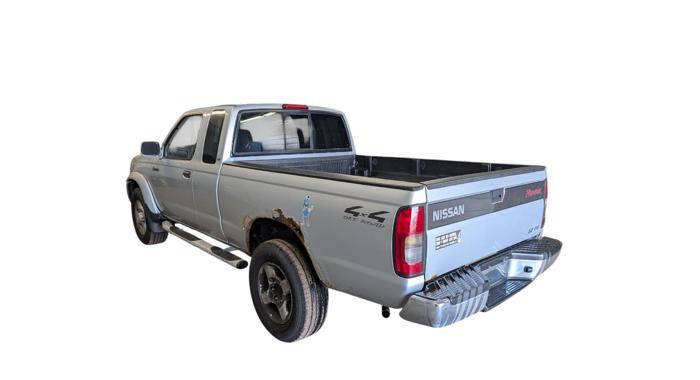 2000 Nissan Frontier
