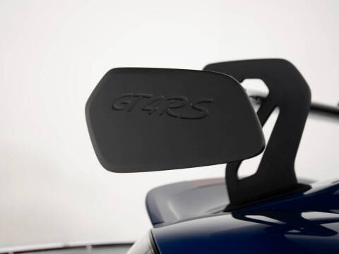 2023 Porsche 718 Cayman GT4 RS