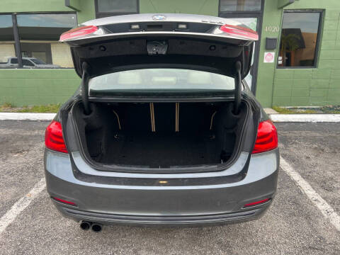 2017 BMW 3 Series 330i