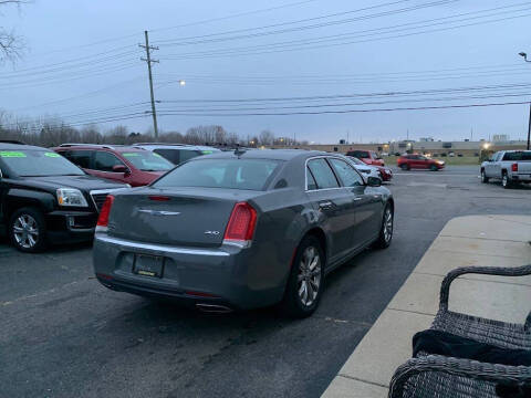 2018 Chrysler 300 Limited