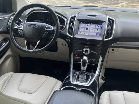 2018 Ford Edge Titanium
