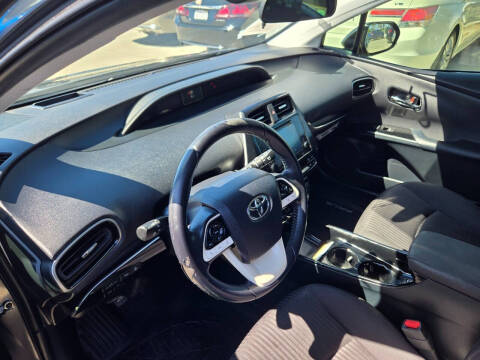 2018 Toyota Prius Three