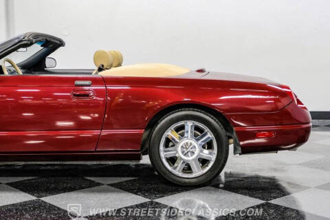 2004 Ford Thunderbird Deluxe