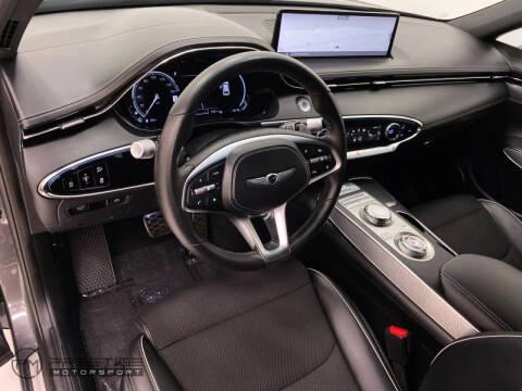 2023 Genesis GV70 2.5T Standard