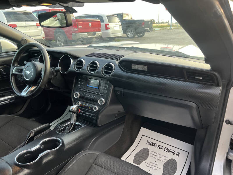 2015 Ford Mustang V6