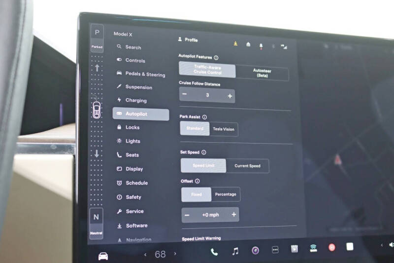 2023 Tesla Model X Standard Range