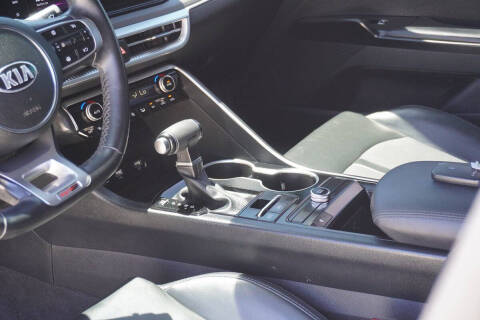 2022 Kia K5