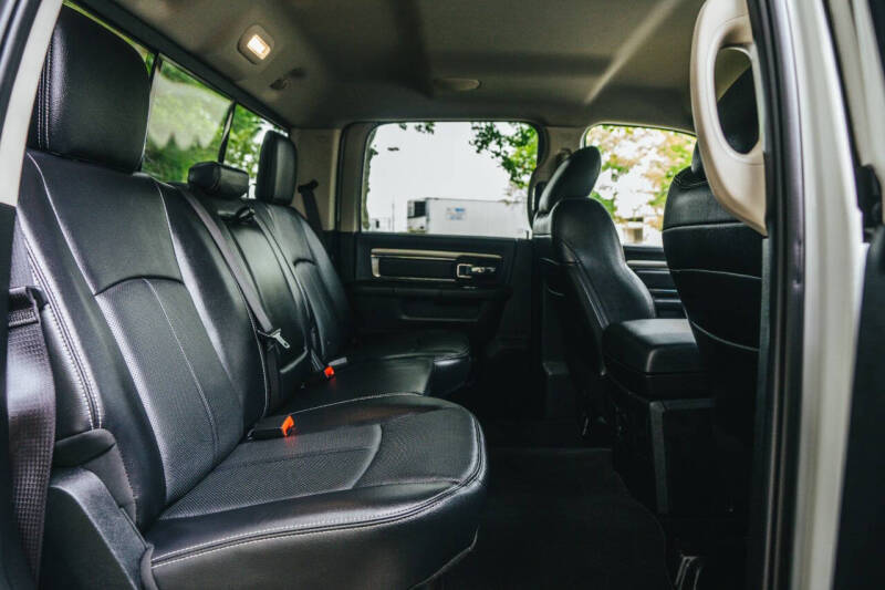 2018 RAM 3500 Laramie