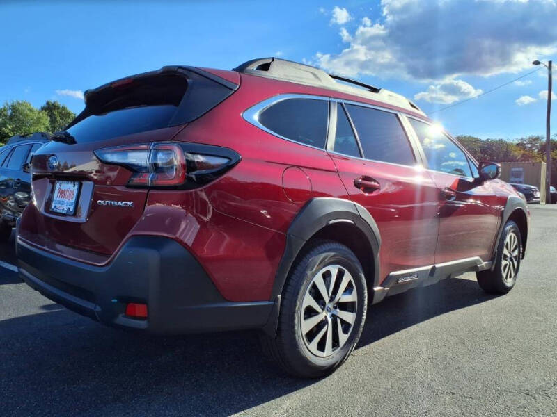 2025 Subaru Outback Premium