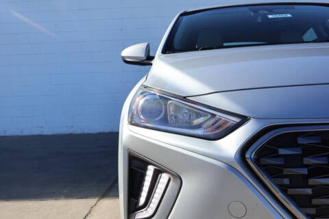 2021 Hyundai Ioniq Hybrid SE