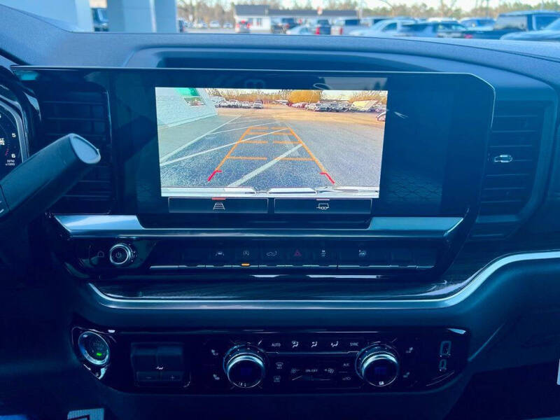 2026 GMC Sierra 1500 Elevation Standard
