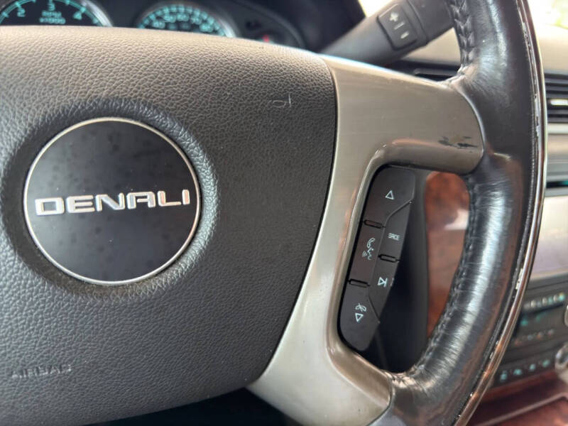 2013 GMC Yukon Denali