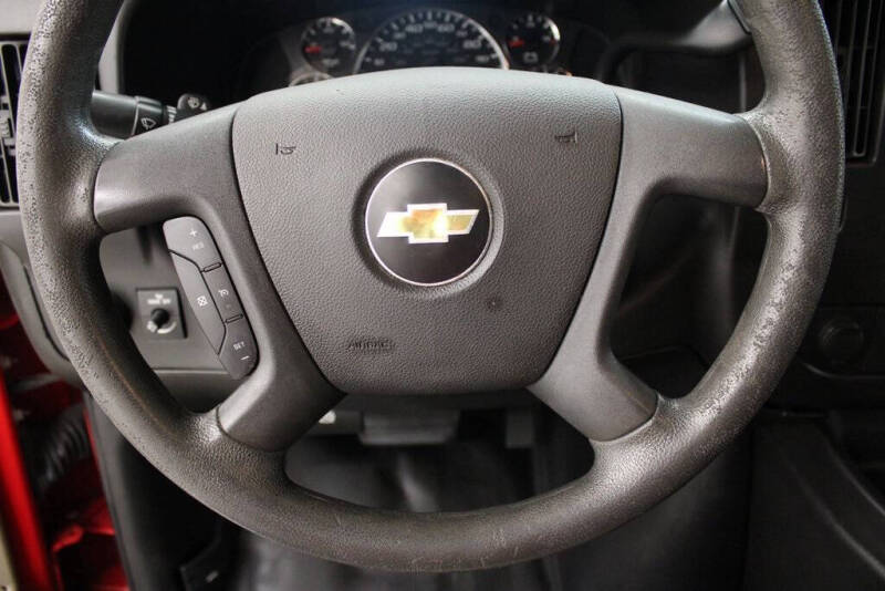 2017 Chevrolet Express 2500