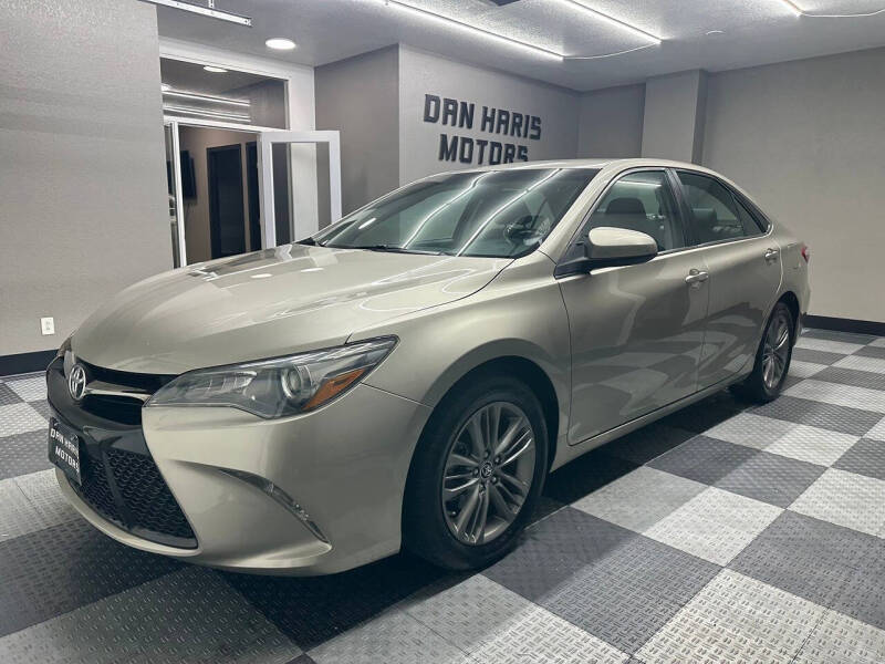 2015 Toyota Camry SE