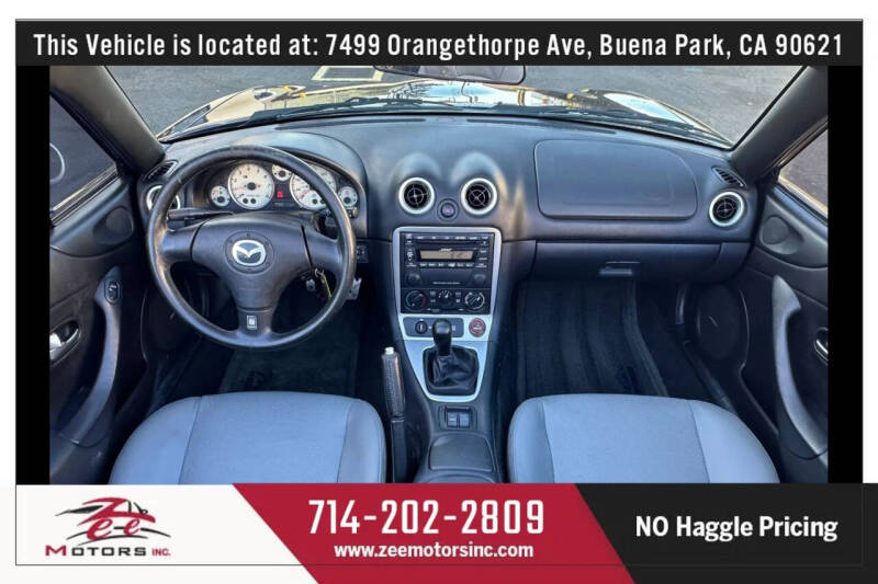 2003 Mazda MX-5 Miata
