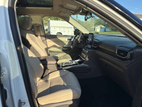 2020 Ford Explorer Platinum