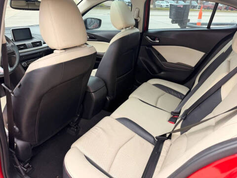 2016 Mazda MAZDA3 s Grand Touring