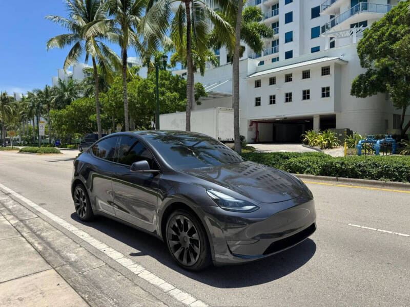 2025 Tesla Model Y Long Range