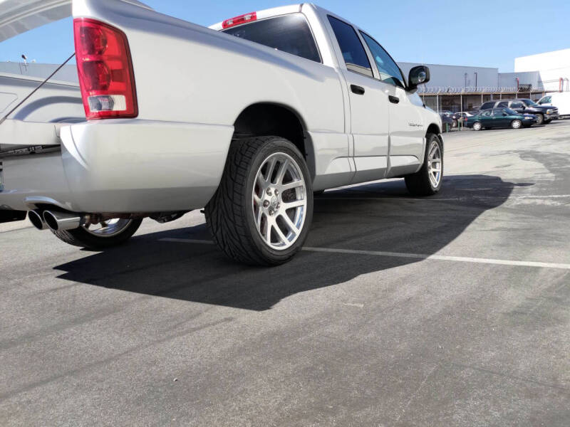 2005 Dodge Ram 1500 SRT-10