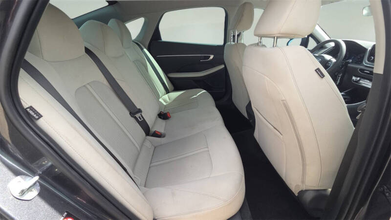 2023 Hyundai Sonata SE