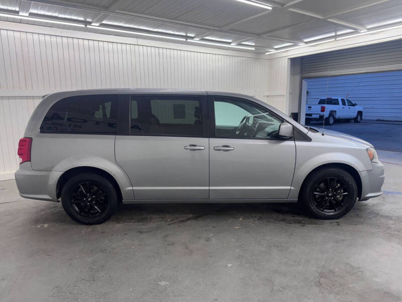 2019 Dodge Grand Caravan GT photo 3