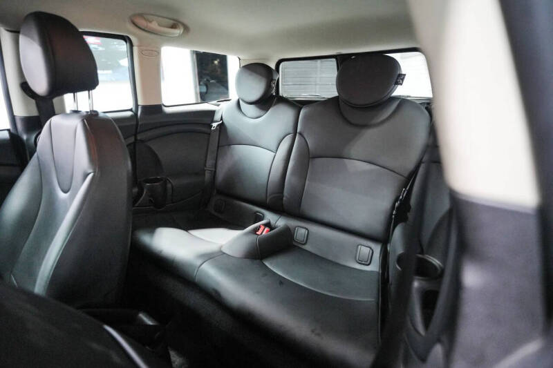 2013 MINI Clubman Cooper