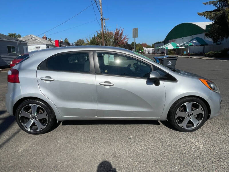 2012 Kia Rio 5-Door EX