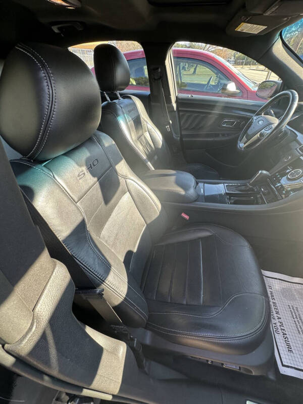 2015 Ford Taurus SHO