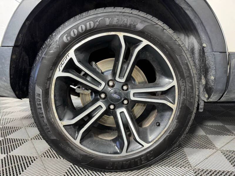 2014 Ford Explorer Sport