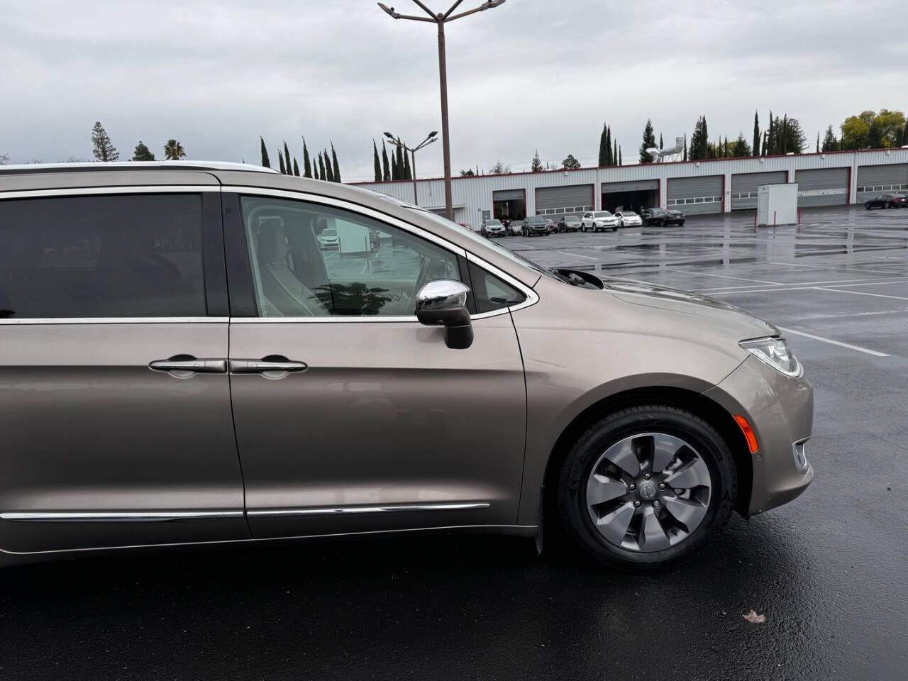 2018 Chrysler Pacifica Hybrid for sale at Cars To Go in Sacramento, CA