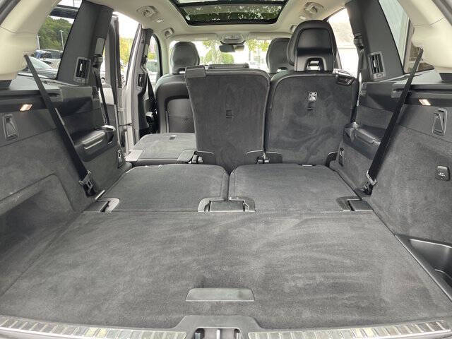 2025 Volvo XC90 B5 Core Bright Theme