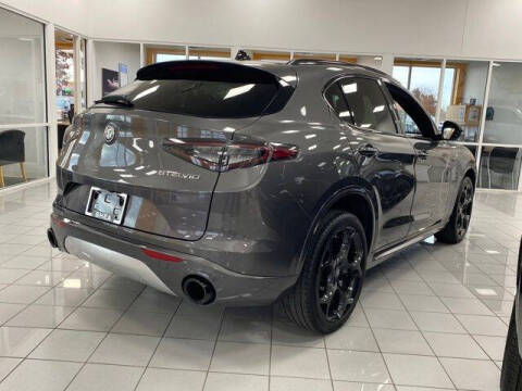 2024 Alfa Romeo Stelvio Ti