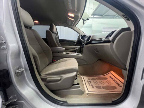 2012 Jeep Grand Cherokee Laredo