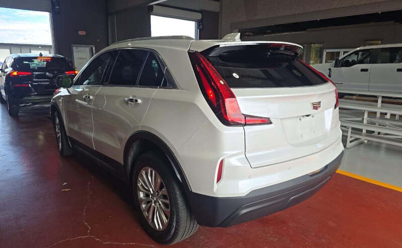 2024 Cadillac XT4 Luxury