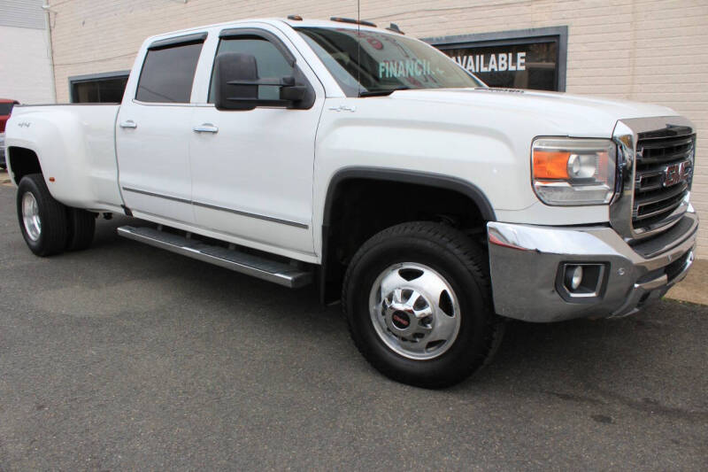 2015 GMC Sierra 3500 SLT photo 10