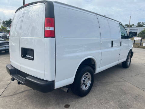 2024 Chevrolet Express 2500