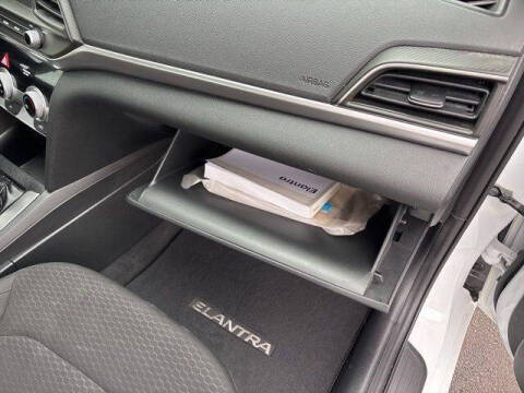 2019 Hyundai Elantra