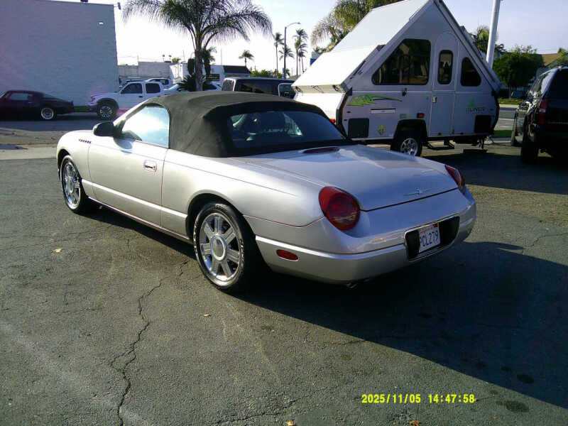 2004 Ford Thunderbird Deluxe